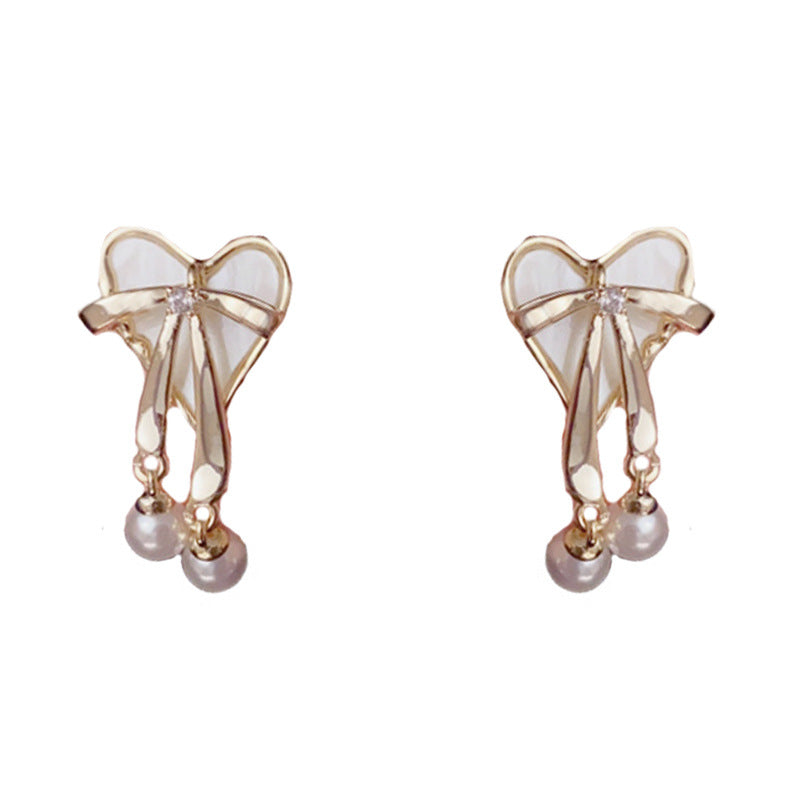 Luxury Heart Bow & Pearl Tassel Drop Earrings – Elegant Design