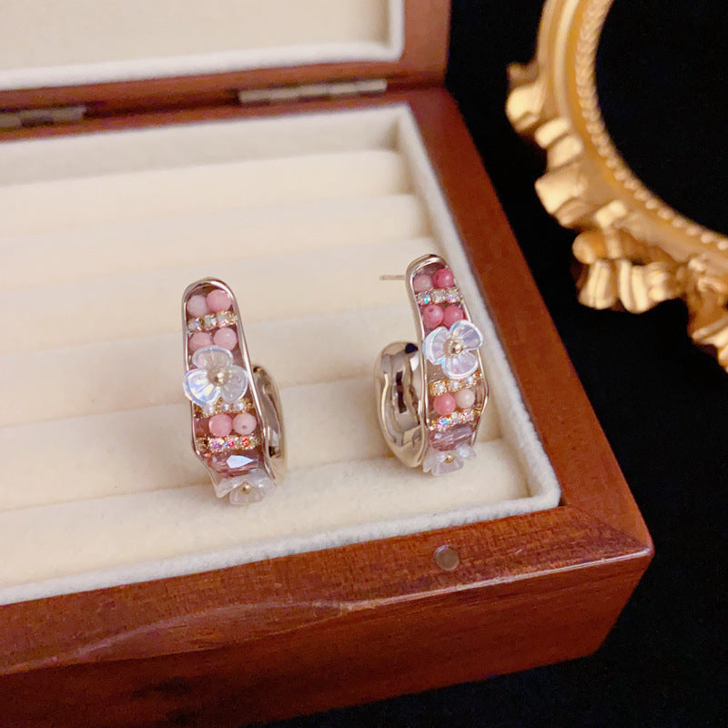 Elegant Beaded Petal C-Shaped Hoop Gold Earrings – Floral Design