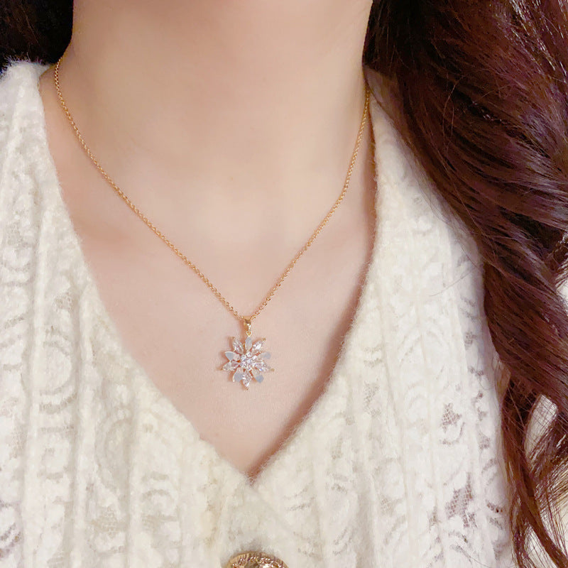 14K Gold-Plated Sparkling Sunflower Jewelry Set– Elegant Floral Design