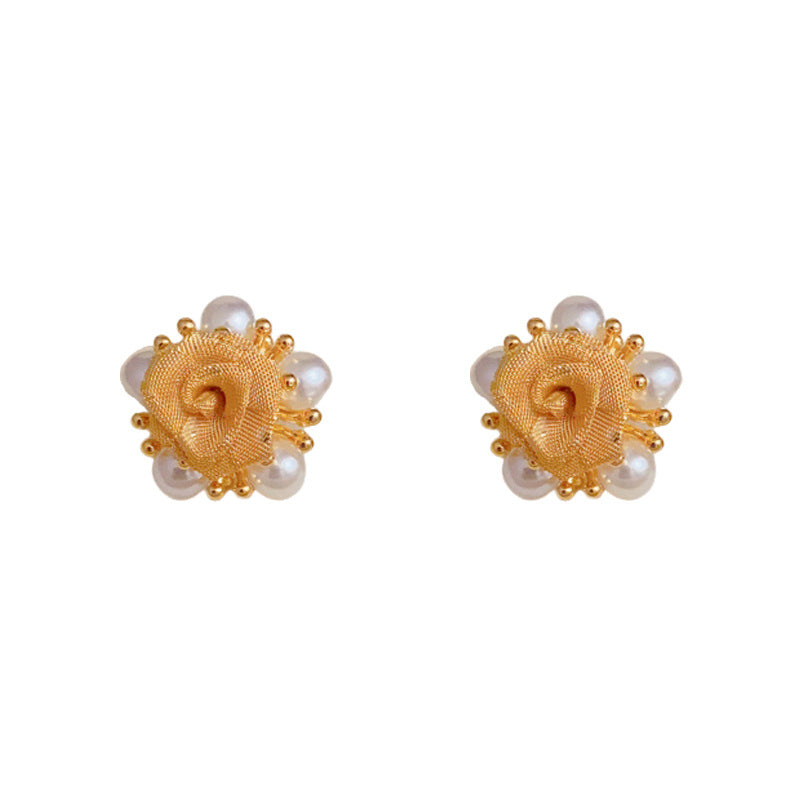 18K Gold Luxury Pearl & 3D Rose Stud Earrings – Elegant Design