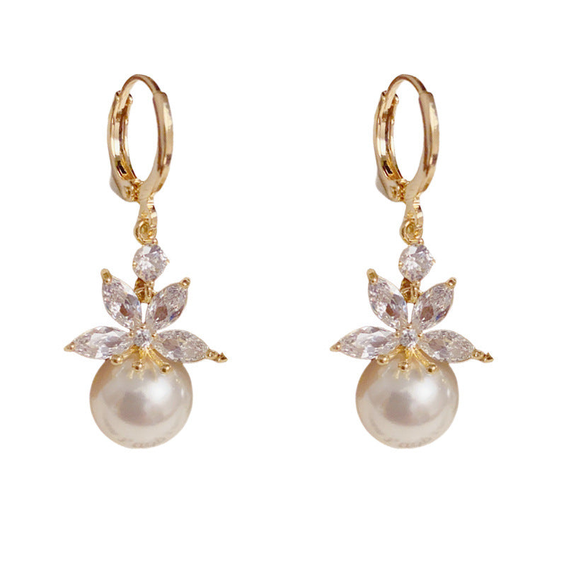 French-Style Zircon Leaf & Pearl Tassel Earrings – S925 Silver Needle