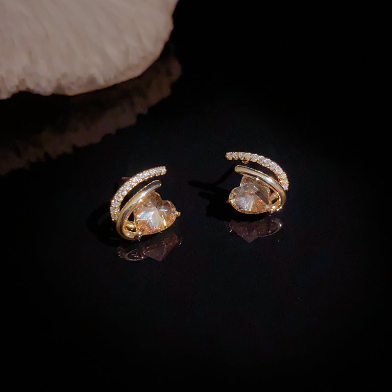 Luxury Zircon Geometric Heart Stud Earrings – Elegant Design