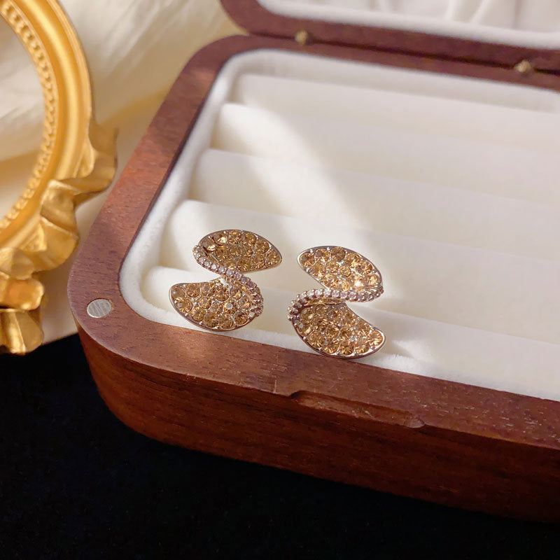 Luxury Coffee Full-Zircon Twisted Stud Earrings – Geometric Design