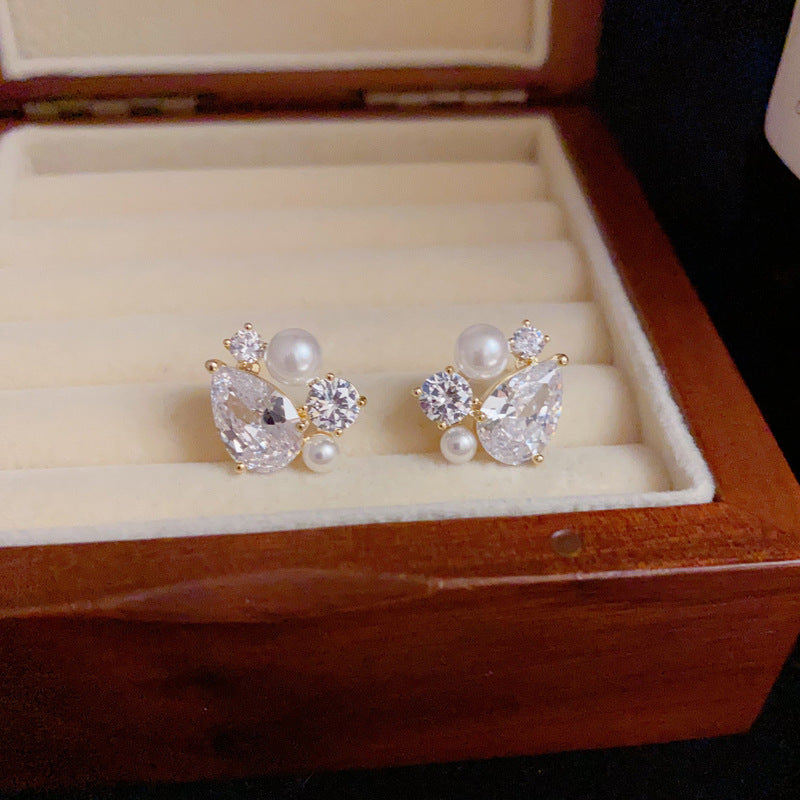 14K Gold Luxury Pearl & Zircon Waterdrop Stud Earrings– Elegant Design