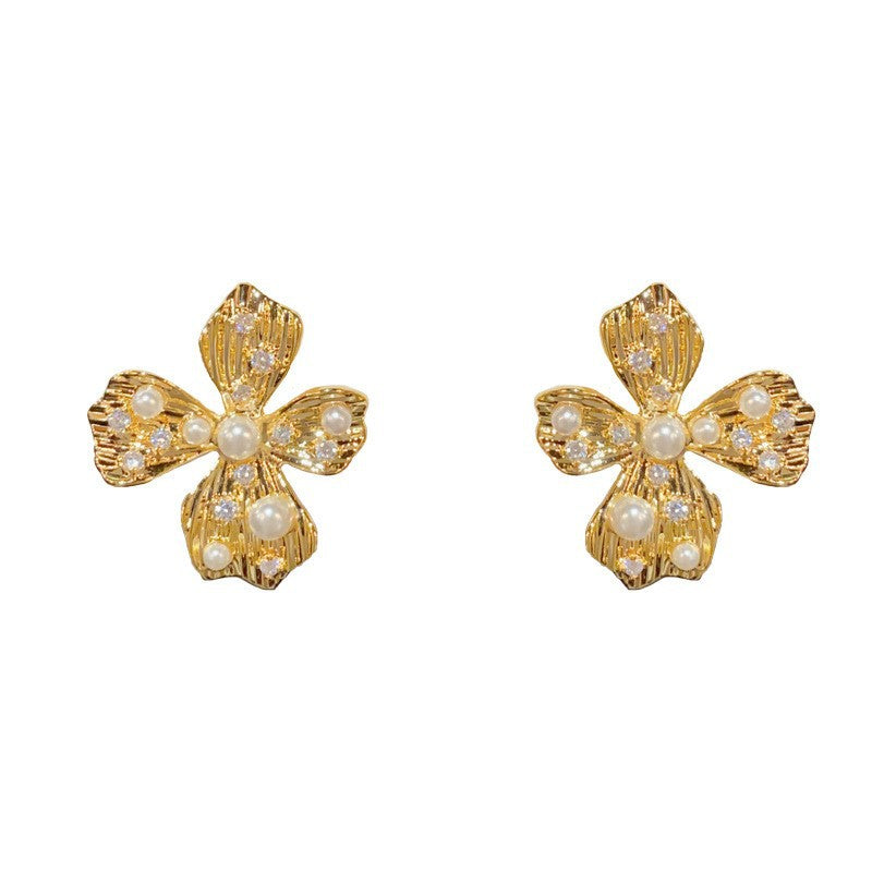 Elegant Metal Pearl Flower Stud Earrings – Retro Minimalist Design