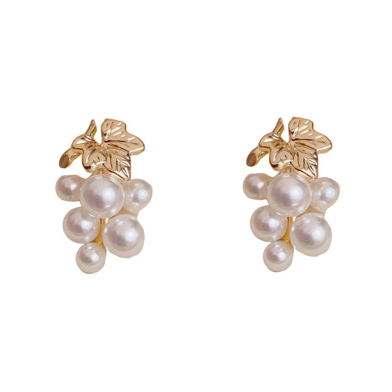 Elegant Pearl Grape Stud Gold Earrings – Fruit-Inspired Design