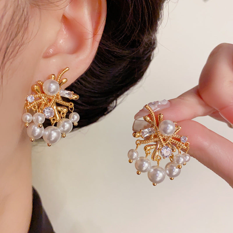 Elegant Zircon & Irregular Pearl Drop Earrings – Geometric Design