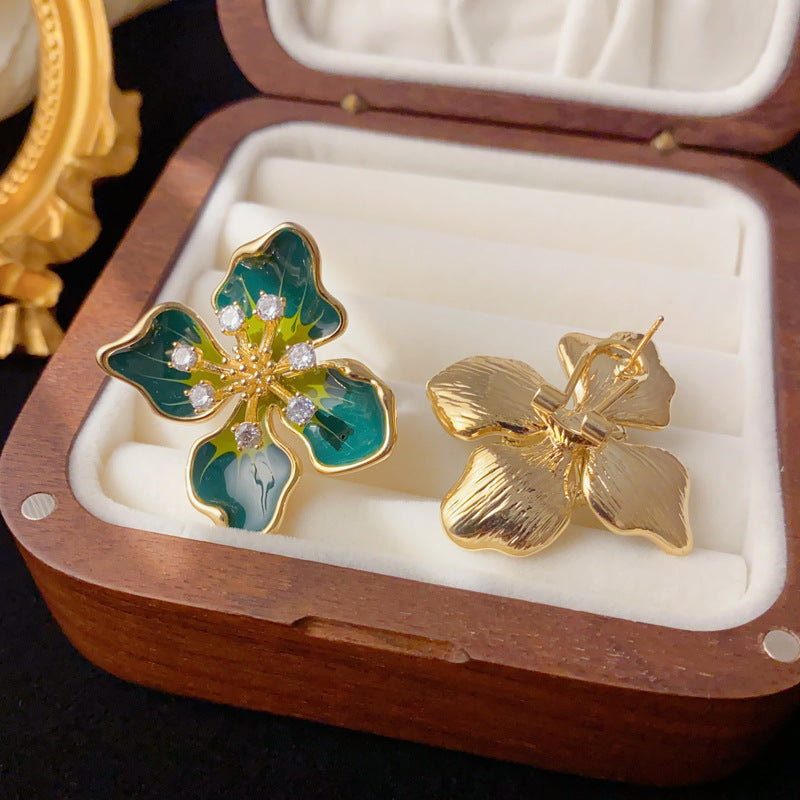 Elegant Zircon Enamel Petal Stud Earrings – Floral Design