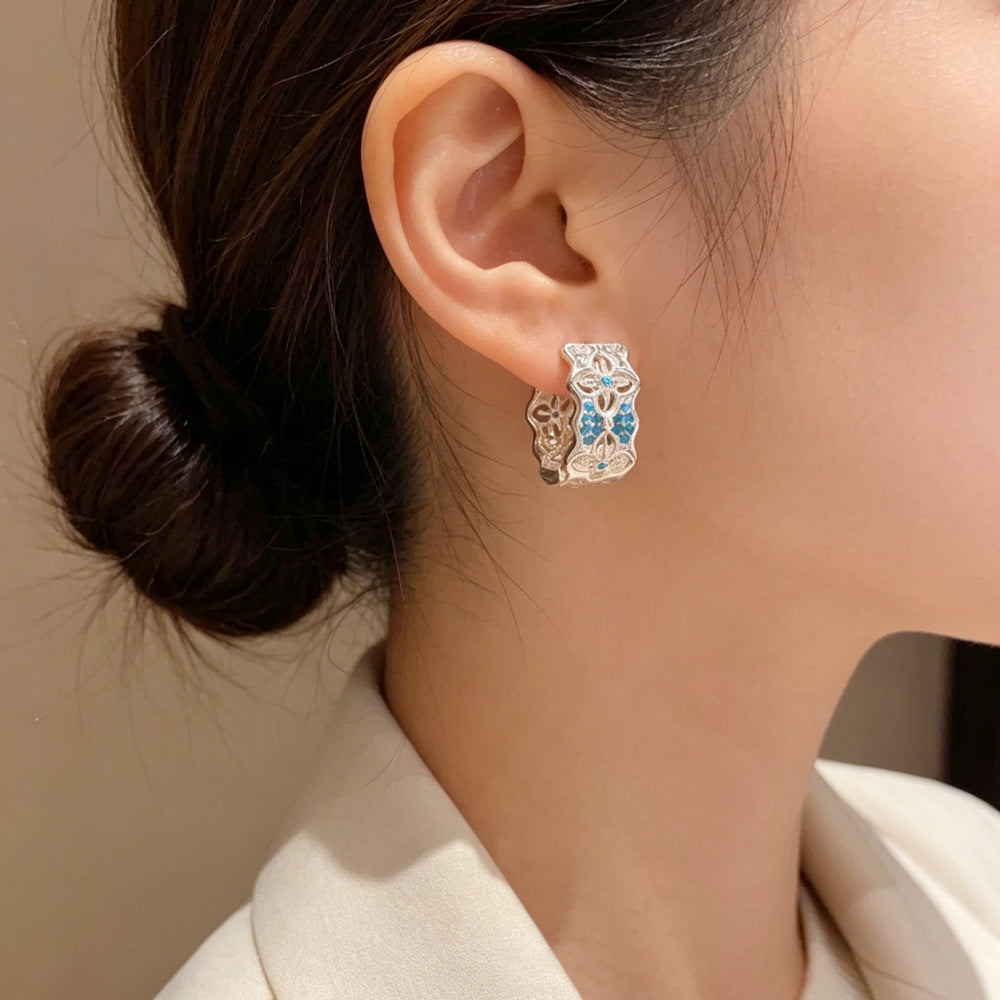 Eaioncol Openwork Clover Hoop Earrings Gold Silver