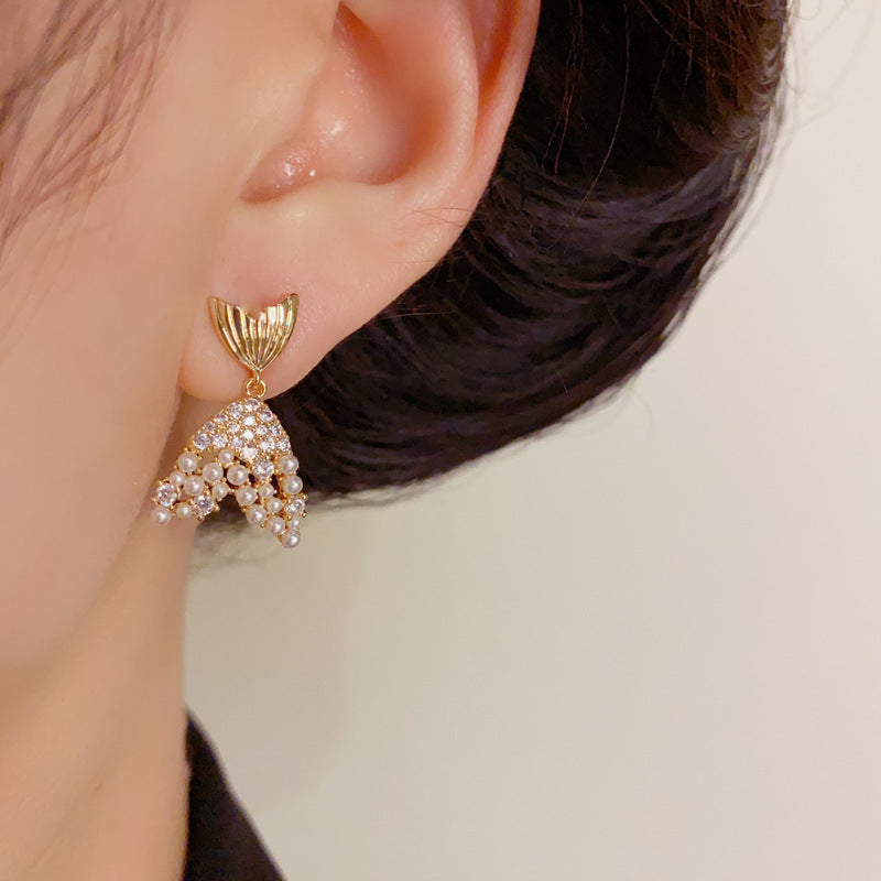 Luxury Zircon & Pearl Fishtail Drop Gold Earrings – Elegant Design