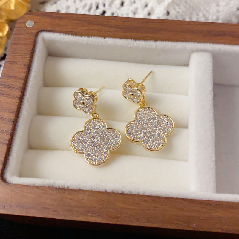 Luxury Zircon Four-Leaf Clover Drop Earrings – Elegant Floral Design