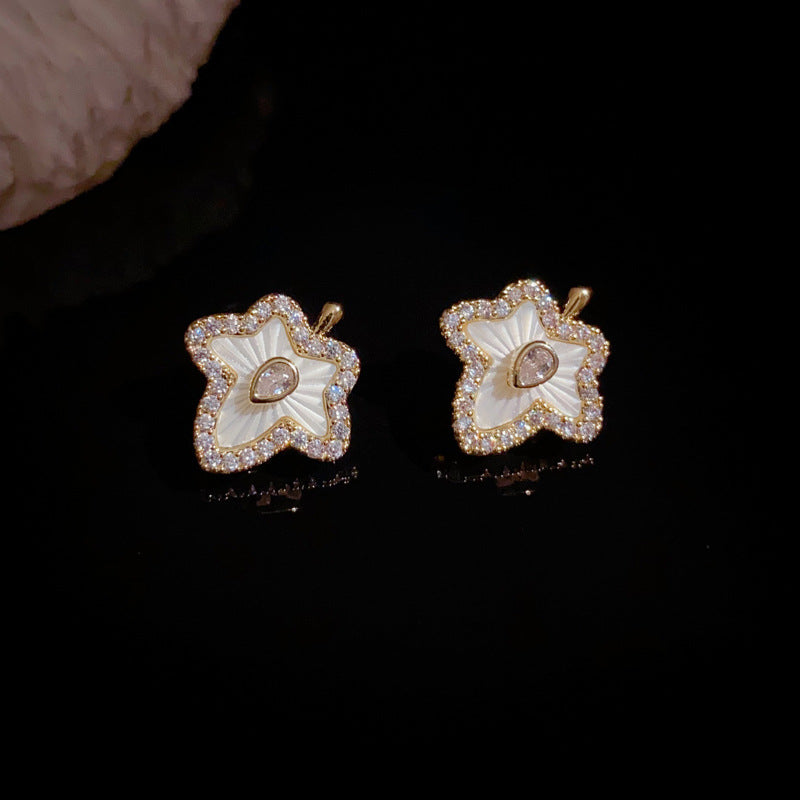 Luxury Zircon & Pearl Maple Leaf Stud Earrings – Floral Design