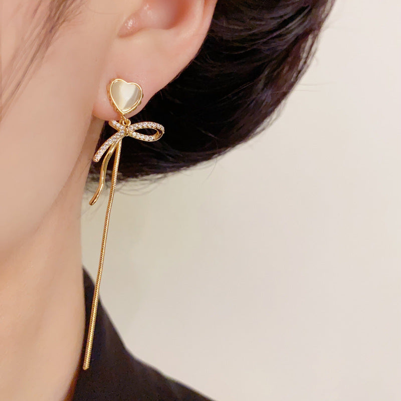 14K Gold Cats Eye Heart Bow Tassel Earrings – Elegant Long Drop Design