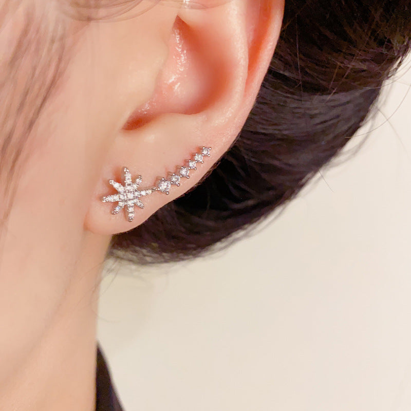 Luxury Full-Zircon Starburst Ear Crawler Earrings – Elegant Design