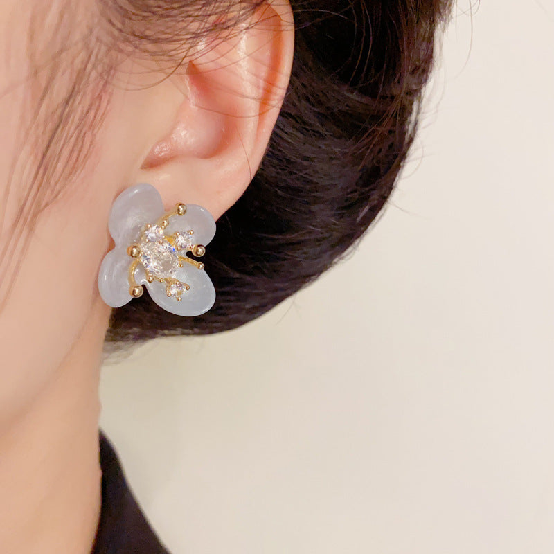 Elegant Blue Zircon Flower Petal Stud Floral Earrings – Silver Needle