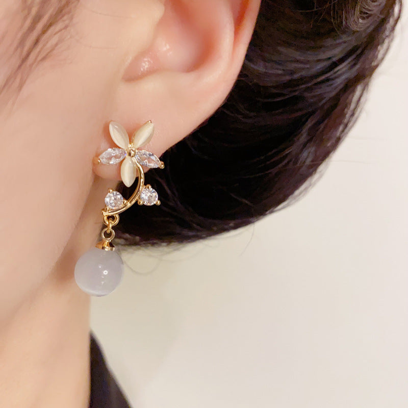 14K Gold-Plated Cat's Eye Flower Drop Earrings – Elegant Floral Design