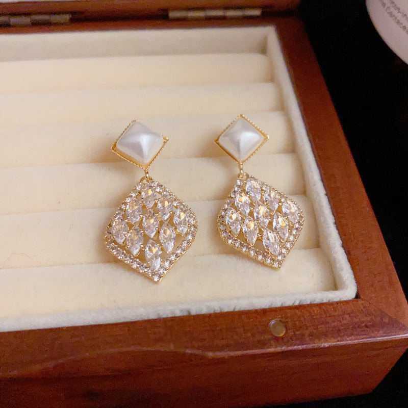 14K Gold Pearl Zircon Rhombus Drop Earrings - Chic Elegance Design