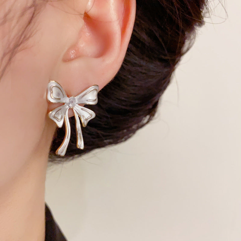 14K Gold White Enamel Bowknot Earrings - Chic Elegance Design