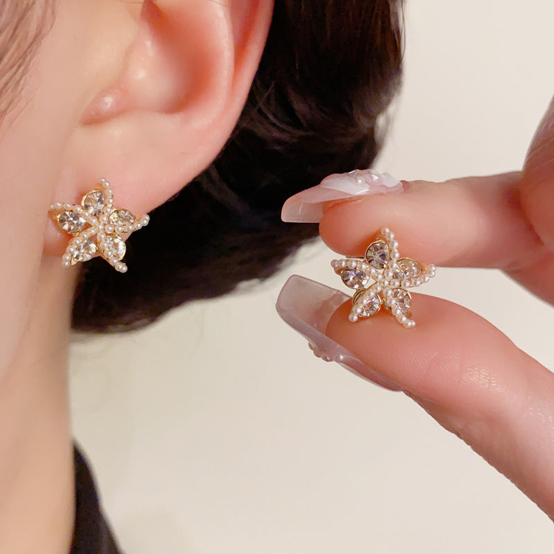 14K Gold Pearl Diamond Starfish Stud Earrings – Elegant Design