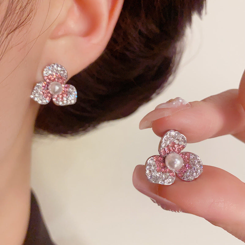 Zircon Gradient Three-Leaf Flower Stud Earrings – S925 Silver Needle