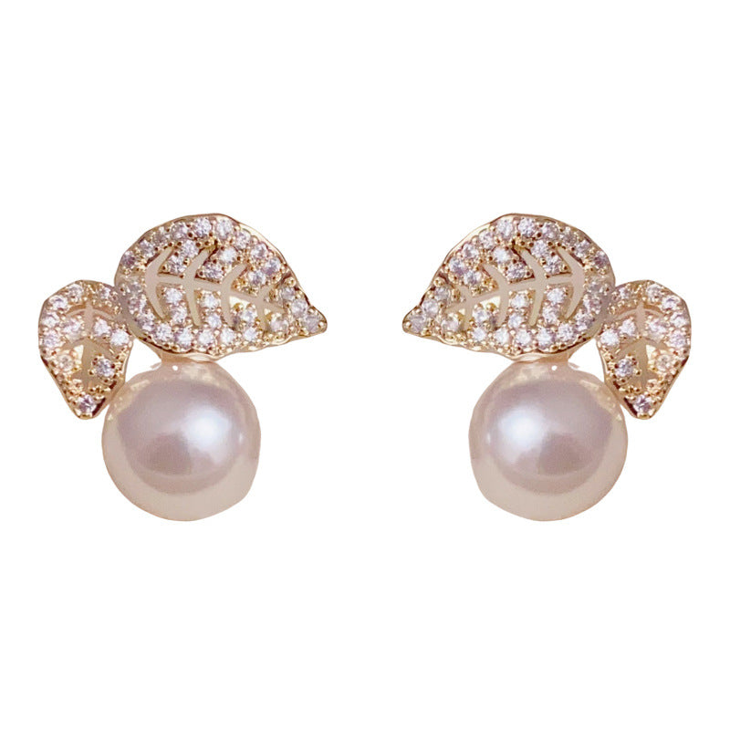 14K Gold-Plated Leaf Pearl Stud Earrings – Sparkling Minimalist Design