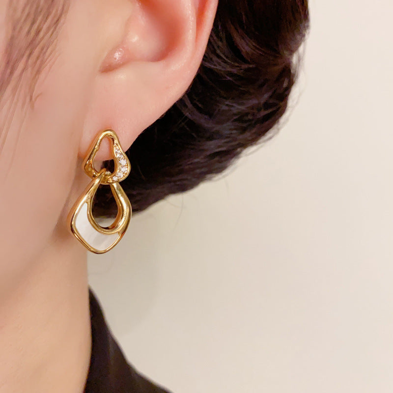 14K Gold-Plated Double Hoop Geometric Shell Earrings – Elegant Design