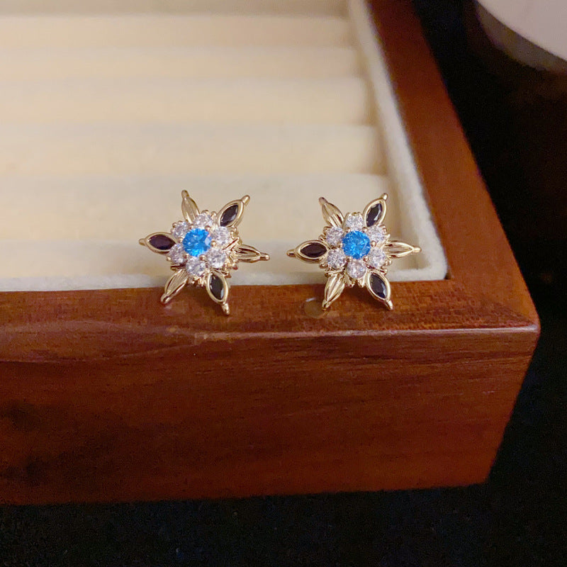 14K Gold Zircon Hexagram Stud Earrings – Minimalist Sparkle Design