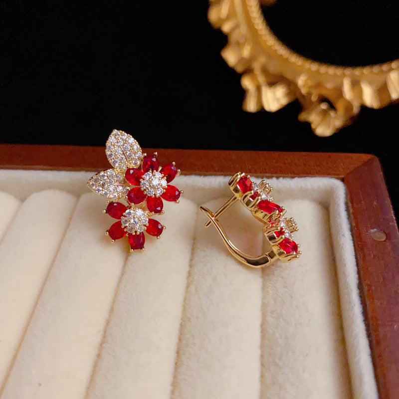 Luxury Full-Zircon Double Petal Ear Cuff Gold Earrings – Floral Design