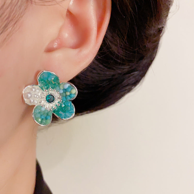 Elegant Colorblock Beaded Petal Stud Sliver Earrings – Floral Design