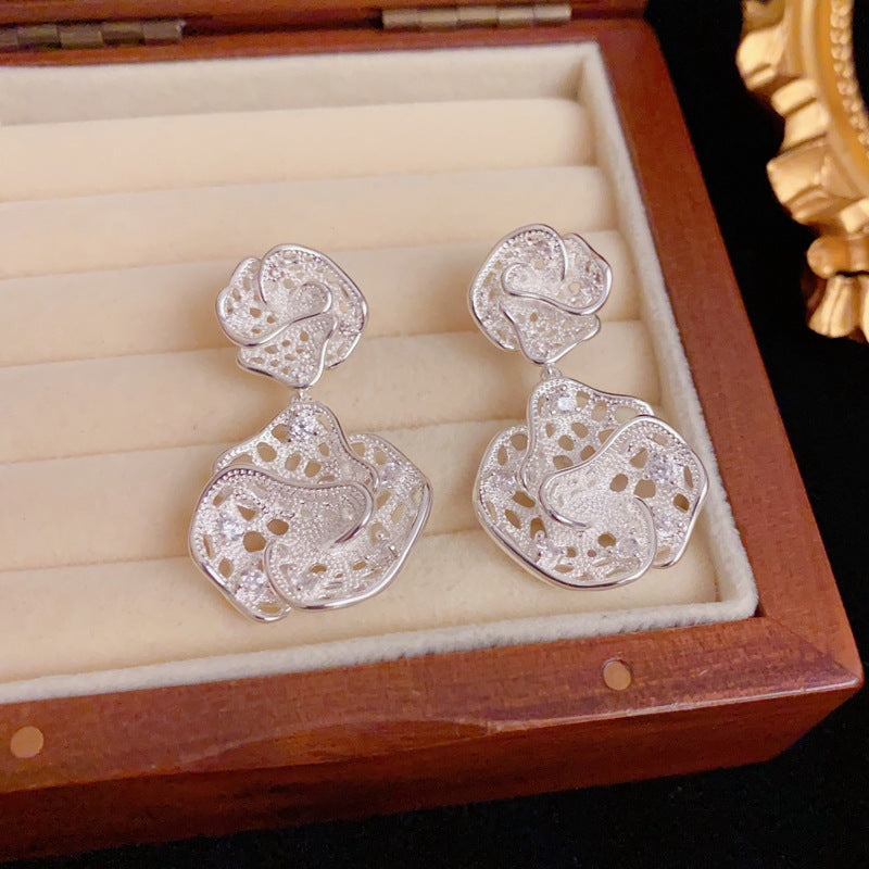 Elegant Metal Hollow 3D Flower Drop Earrings – Floral Design