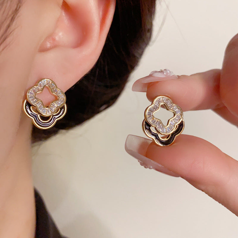 14K Gold-Plated Zircon Four-Leaf Stud Earrings - Chic Elegance Design