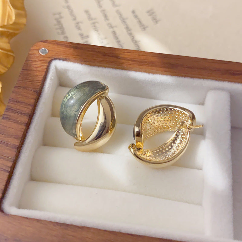 Luxury Resin Metal Cross Stud Earrings – Geometric Design