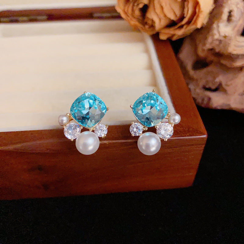 Luxury Blue Zircon & Pearl Stud Geometric Earrings – Elegant Design