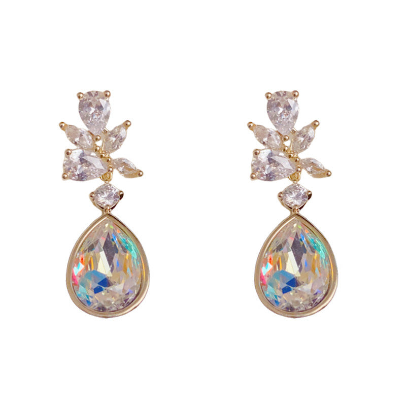 Luxury Zircon Leaf & Droplet Drop Earrings – Nature-Inspired Design