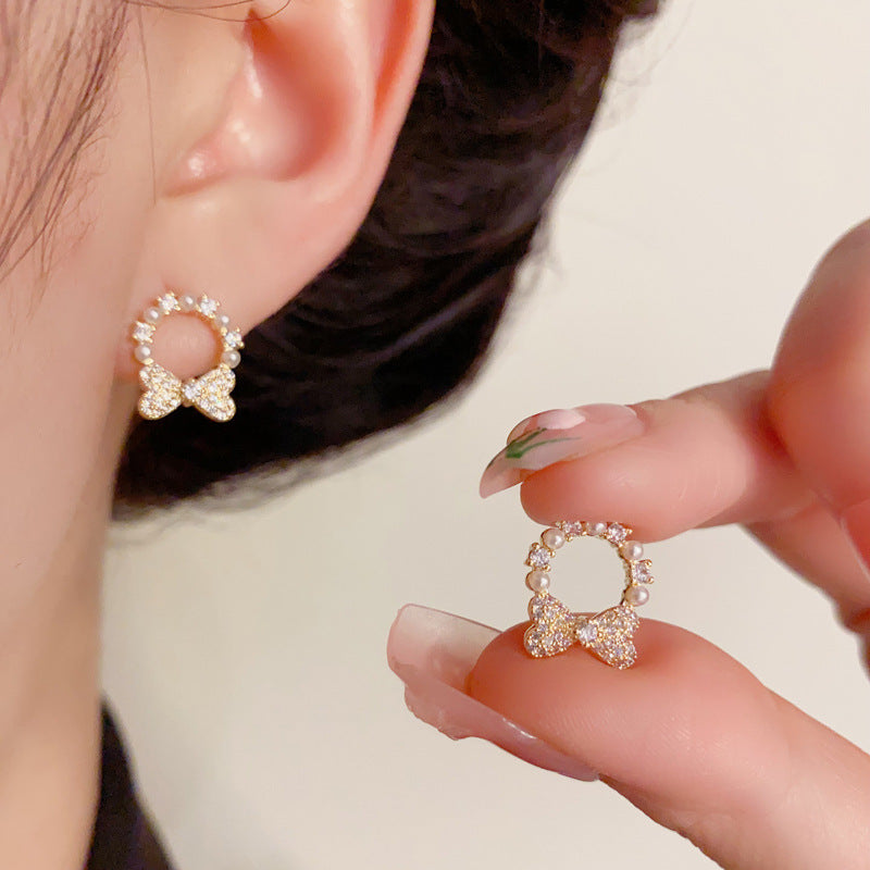 14K Gold-Plated Zircon Pearl Bow Hoop Earrings – Elegant Chic Design