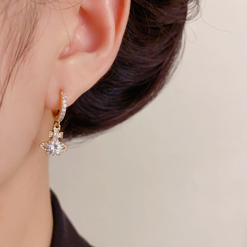 Luxury Zircon Queen Mother Saturn Ear Cuff Earrings – Elegant Design