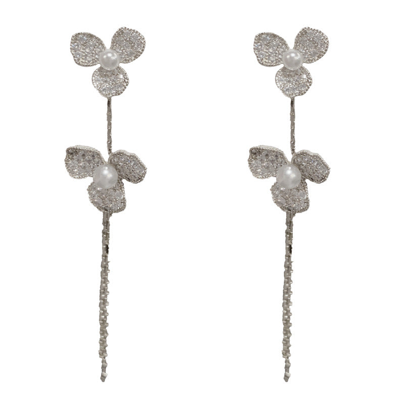 14K Gold Zircon Three-Petal Flower Tassel Earrings – Elegant Design
