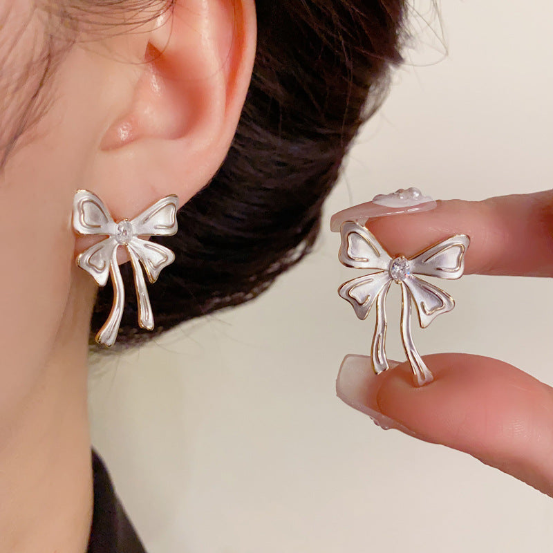 14K Gold White Enamel Bowknot Earrings - Chic Elegance Design