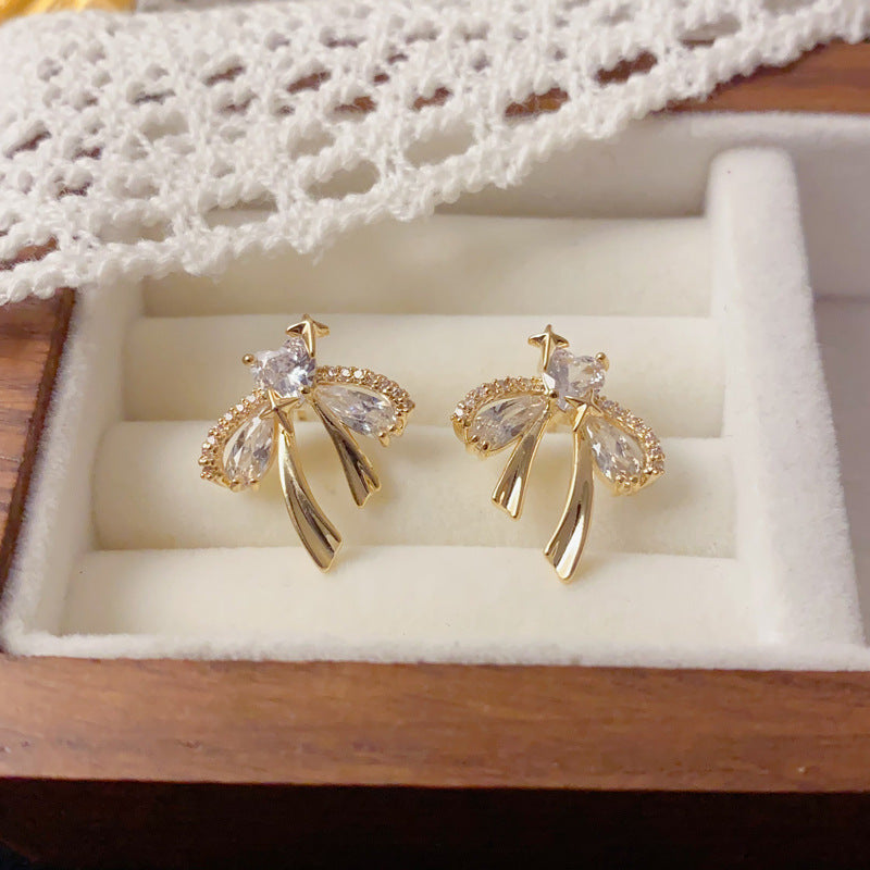 Luxury Full Pave Rhinestone Bow Stud Earrings – Elegant Design