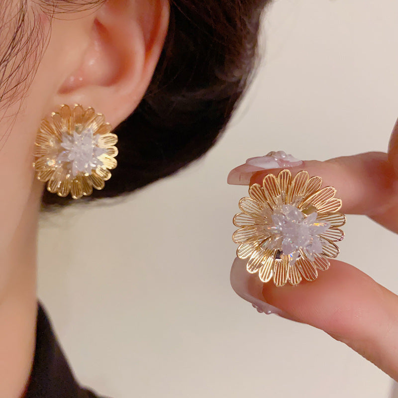 Luxury Metal Frost Flower Petal Stud Earrings – Elegant Design