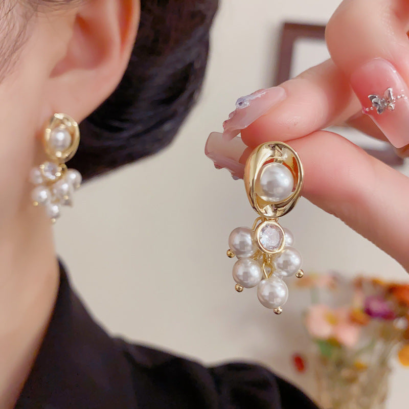 Eaioncol Geometric Pearl Tassel Drop Earrings Gold