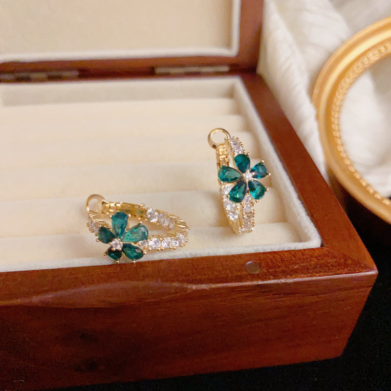 Luxury Full-Zircon Green Petal Hoop Gold Earrings – Floral Design