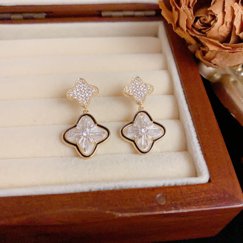 Luxury Zircon Four-Leaf Flower Drop Earrings – Elegant Floral Design