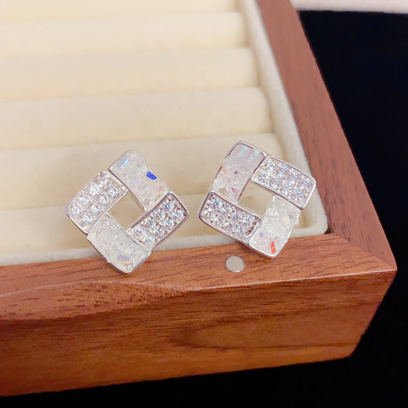 Eaioncol Geometric Crystal Stud Earrings Silver