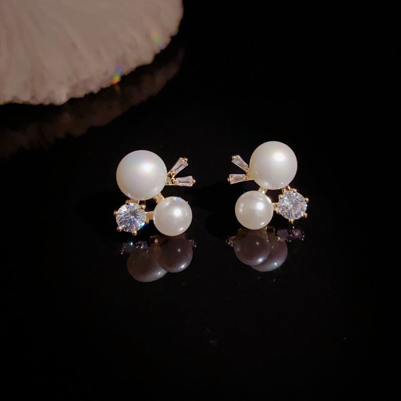14K Gold Zircon Pearl Geometric Stud Earrings – Elegant Minimalist