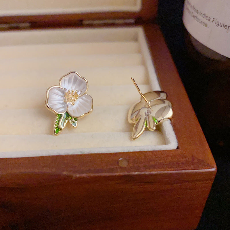 14K Gold-Plated Camellia Stud Earrings – Elegant Floral Design