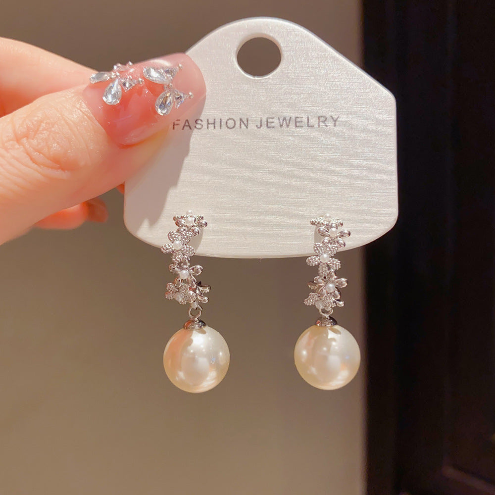 Eaioncol Metal Petal Pearl Drop Earrings Gold Silver