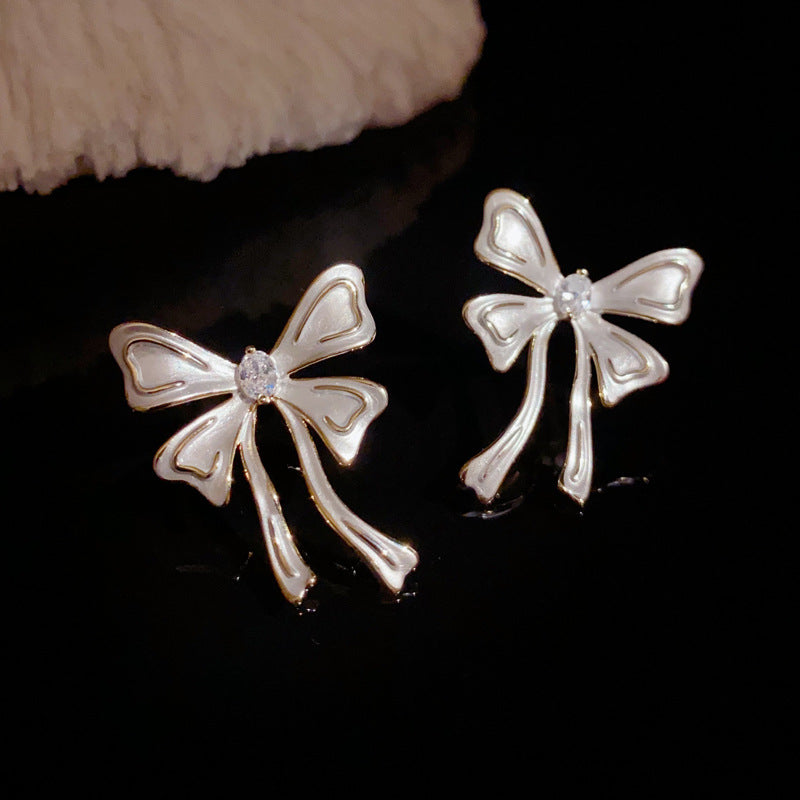 14K Gold White Enamel Bowknot Earrings - Chic Elegance Design