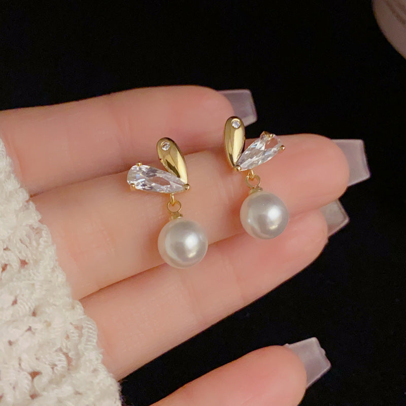 14K Gold-Plated Heart Pearl Drop Earrings – Sweet Minimalist Design