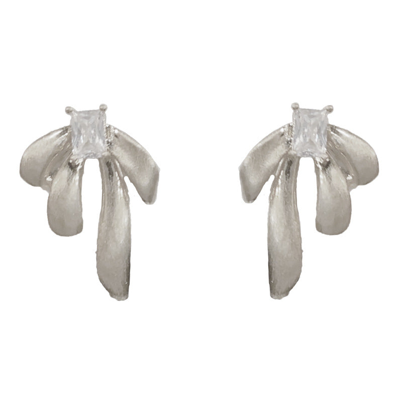 Eaioncol Brushed Metal Bow Stud Earrings Gold Silver